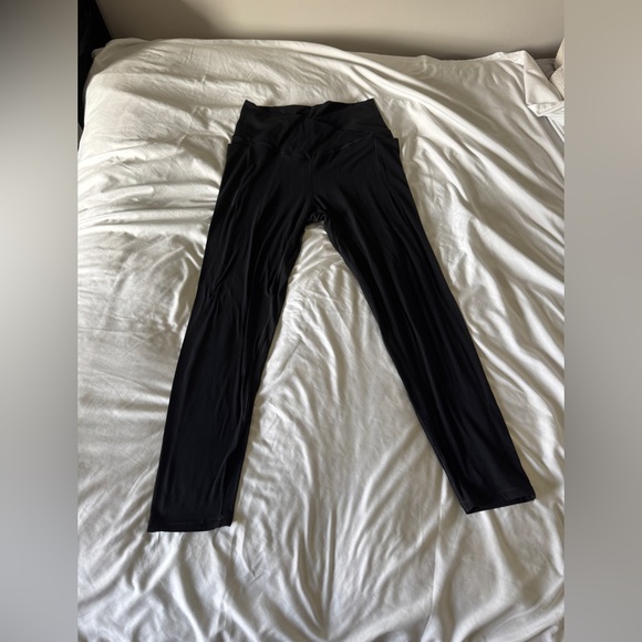 aerie Pants - OFFLINE by Aerie Real Me Xtra Crossover Leggings - XL - Black - Pocket 7/8